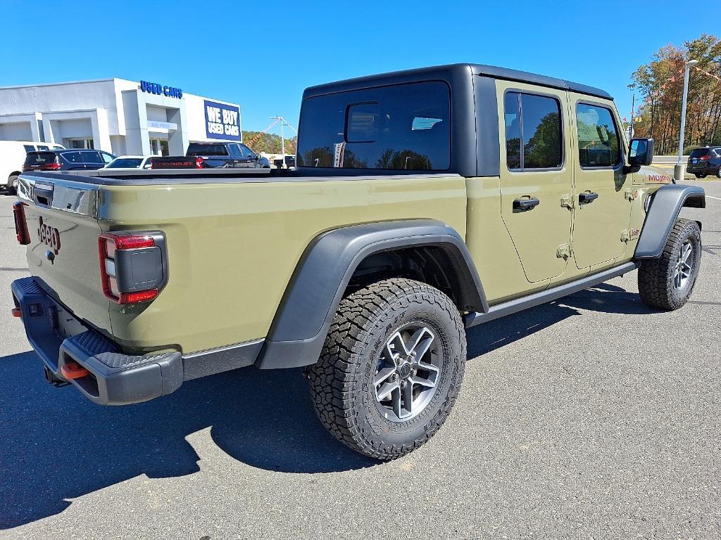 new 2025 Jeep Gladiator car, priced at $57,274