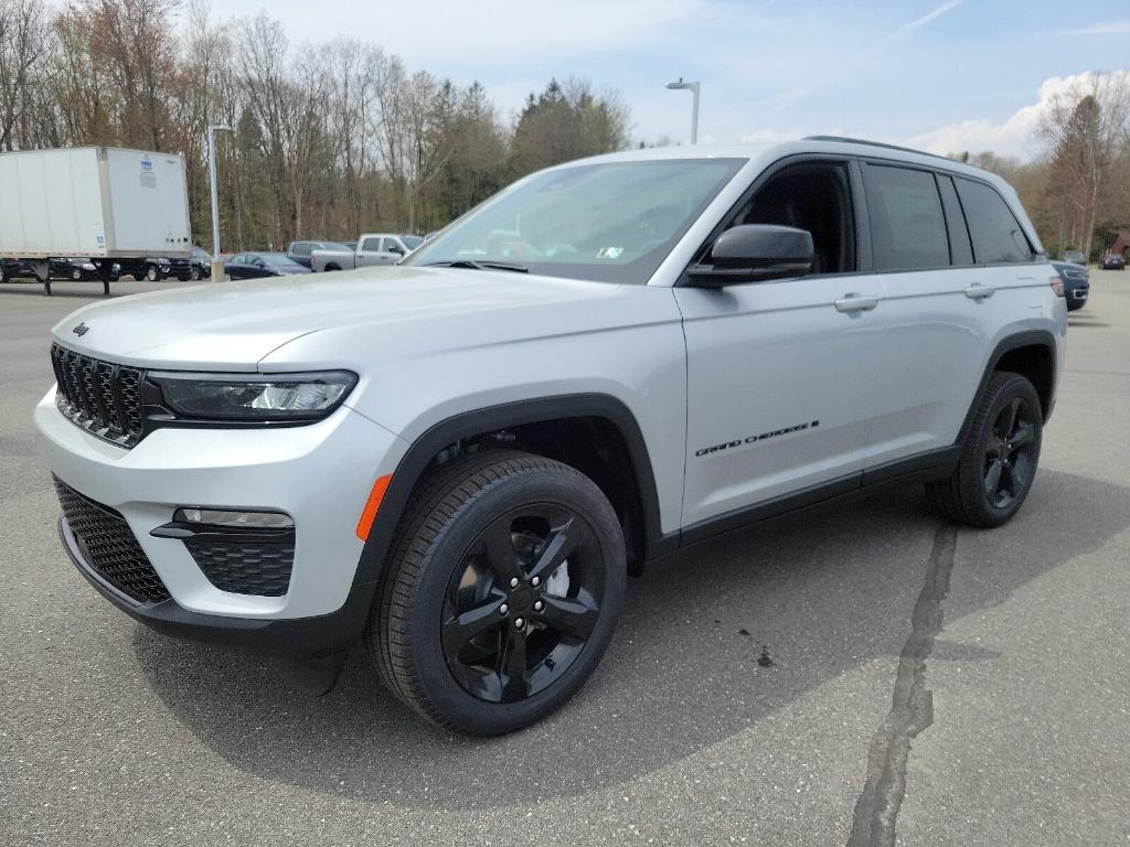 new 2024 Jeep Grand Cherokee car, priced at $46,983