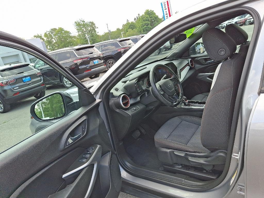 used 2024 Chevrolet Trax car, priced at $21,290
