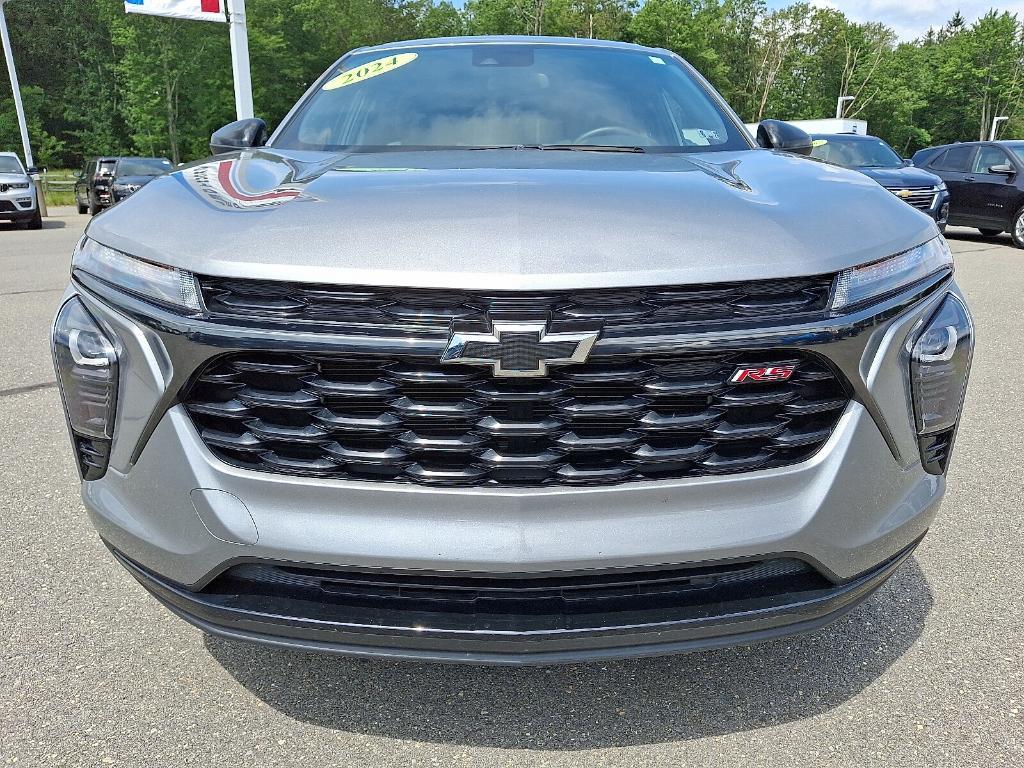 used 2024 Chevrolet Trax car, priced at $21,290