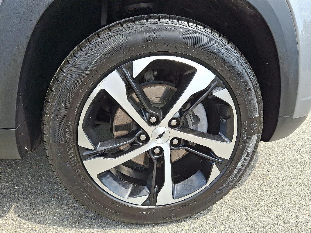 used 2024 Chevrolet Trax car, priced at $21,290
