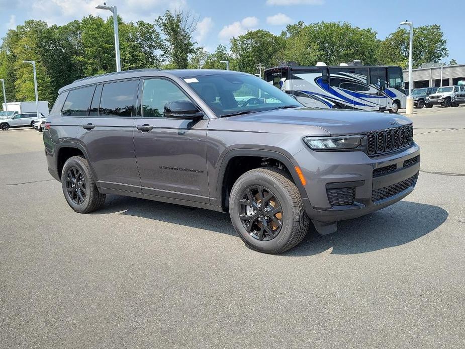 new 2024 Jeep Grand Cherokee L car, priced at $47,326