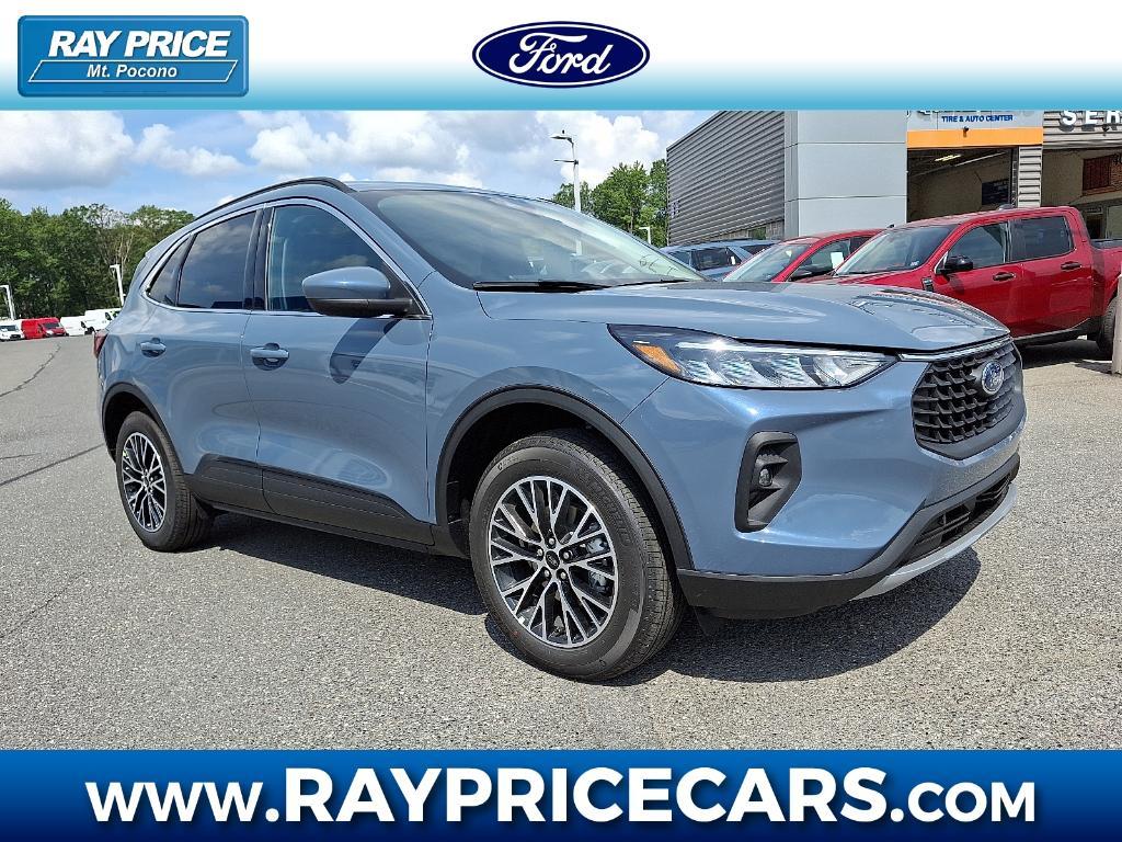 new 2025 Ford Escape car, priced at $37,789
