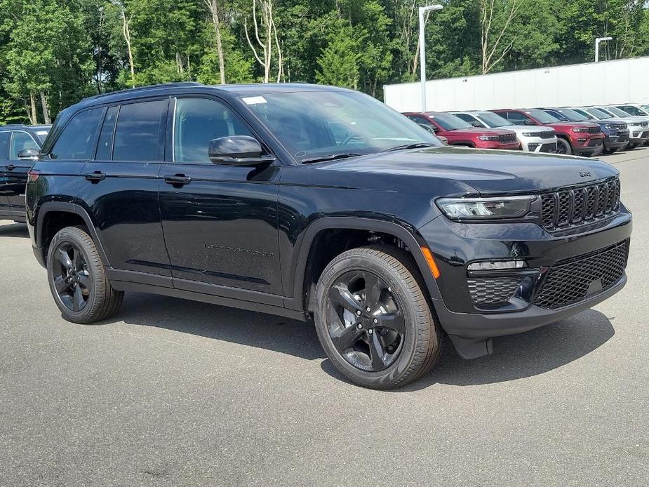 new 2024 Jeep Grand Cherokee car, priced at $54,064