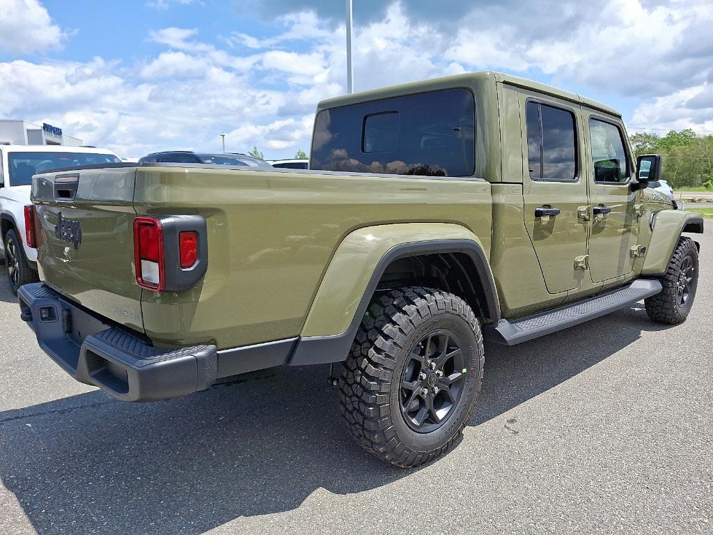 new 2025 Jeep Gladiator car, priced at $47,976