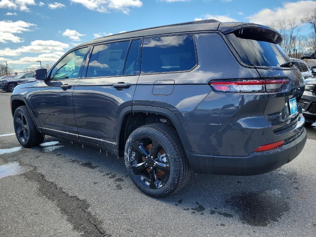 new 2024 Jeep Grand Cherokee L car, priced at $54,664