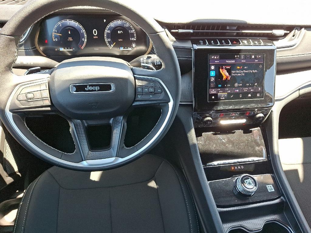 new 2025 Jeep Grand Cherokee L car, priced at $43,279