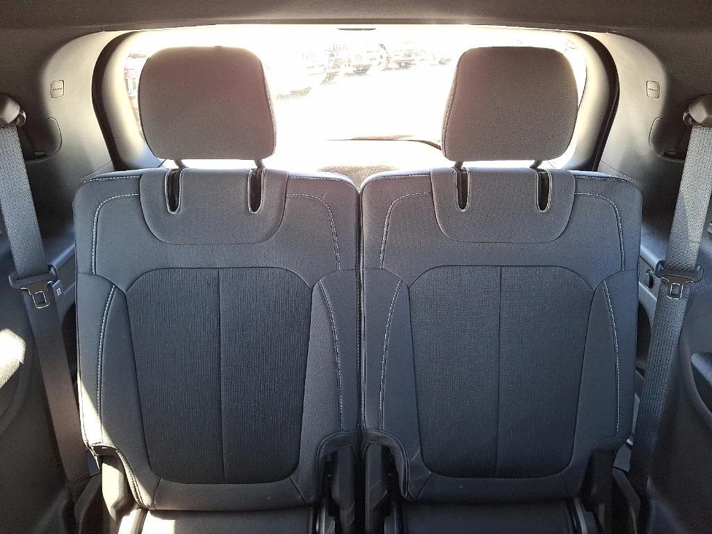new 2025 Jeep Grand Cherokee L car, priced at $43,279