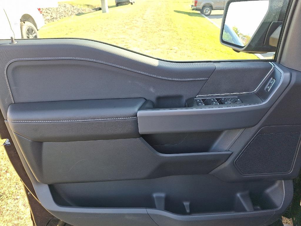 new 2025 Ford F-150 car, priced at $59,973