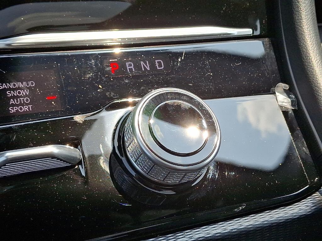 new 2025 Jeep Grand Cherokee car, priced at $54,692