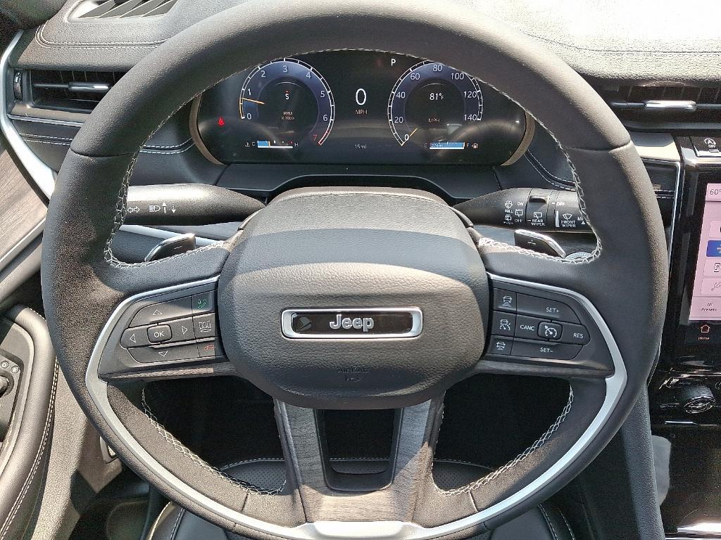 new 2025 Jeep Grand Cherokee car, priced at $54,692