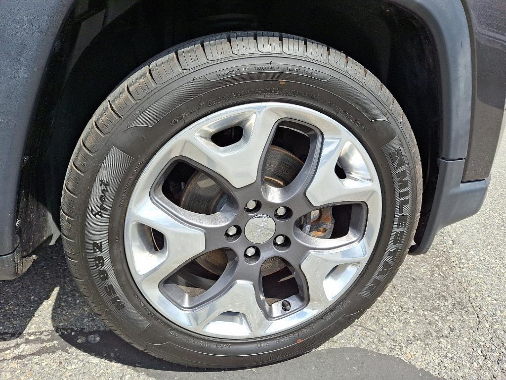 used 2020 Jeep Compass car, priced at $15,682