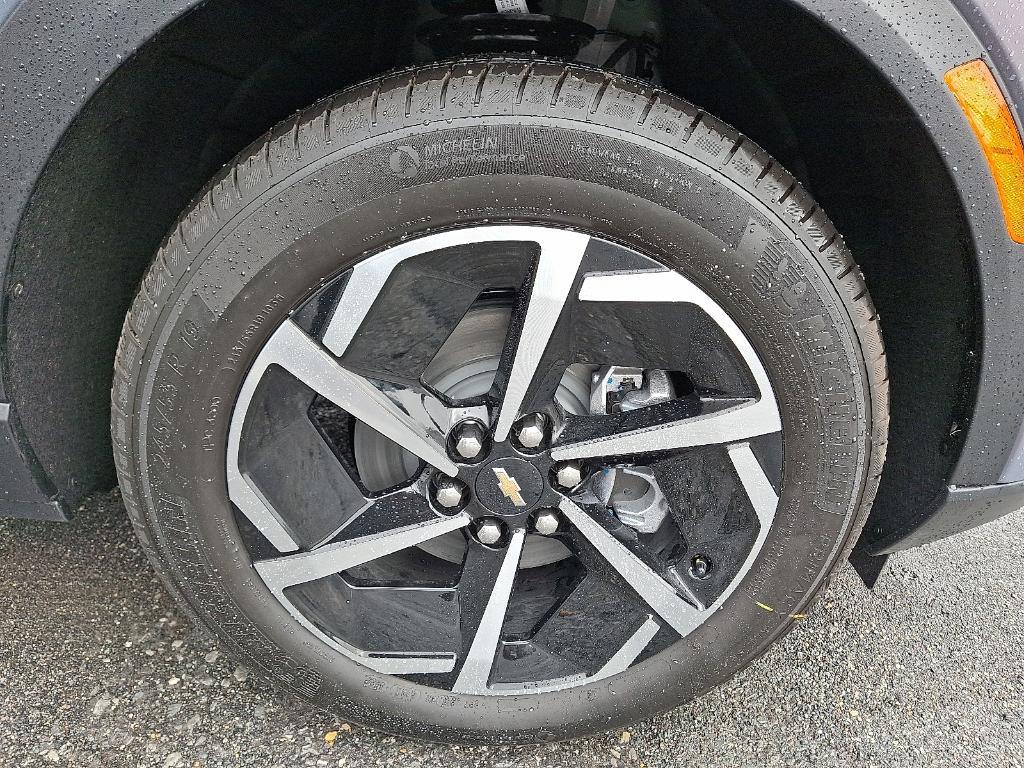 new 2026 Chevrolet Equinox EV car, priced at $43,989