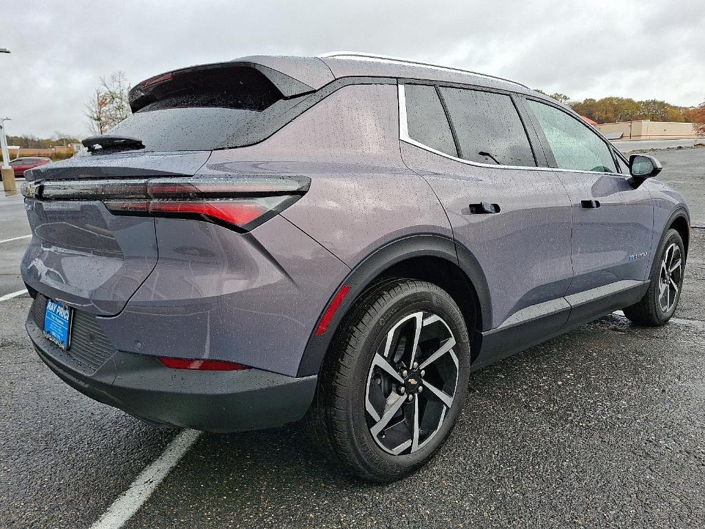 new 2026 Chevrolet Equinox EV car, priced at $43,989