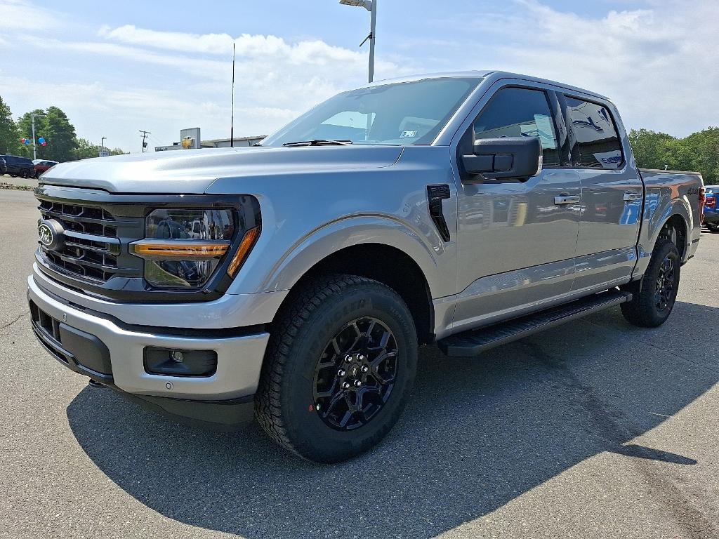 new 2025 Ford F-150 car, priced at $61,378