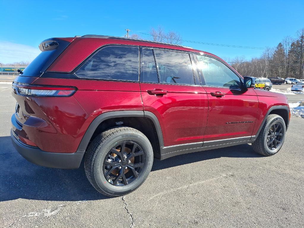 new 2025 Jeep Grand Cherokee car, priced at $45,259