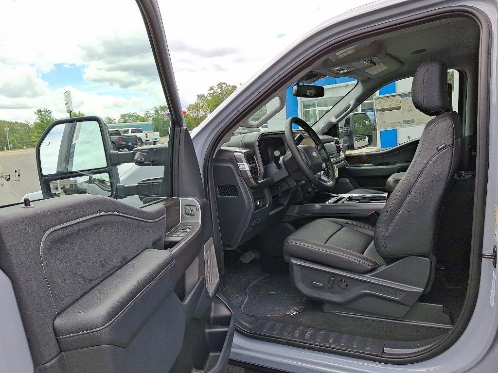 new 2025 Ford F-250 car, priced at $77,896