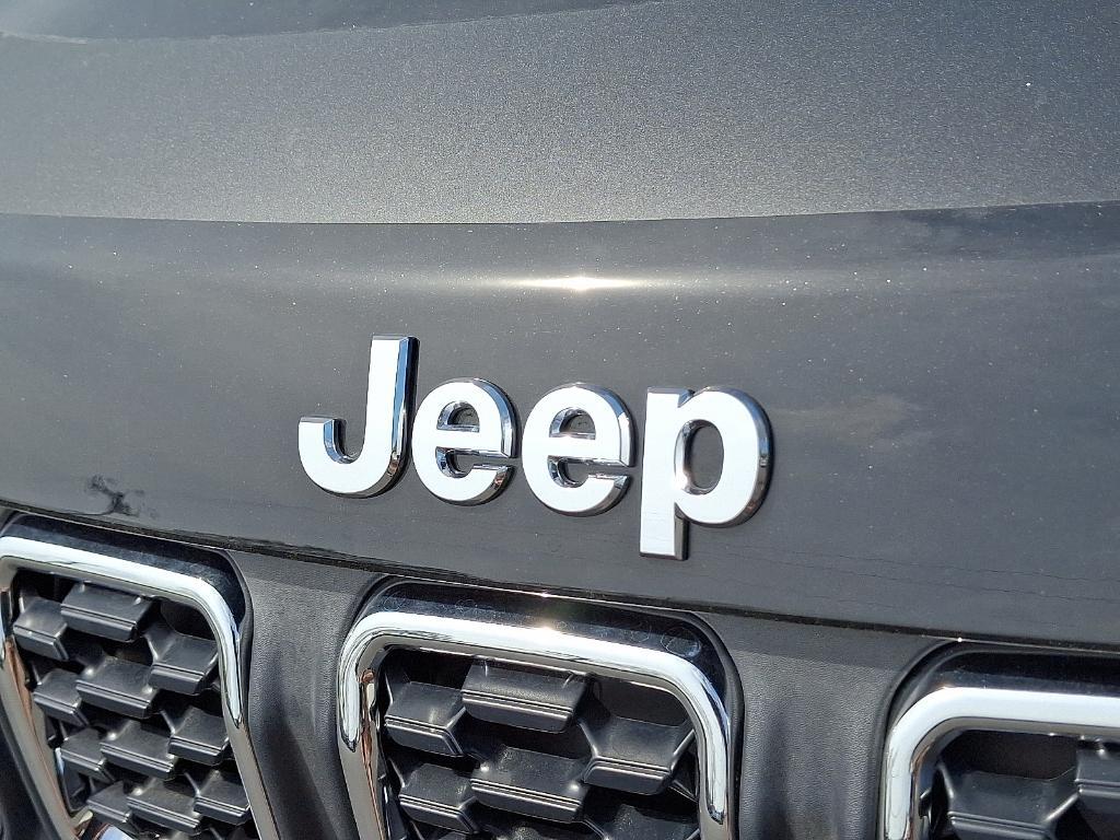 new 2025 Jeep Compass car, priced at $32,291