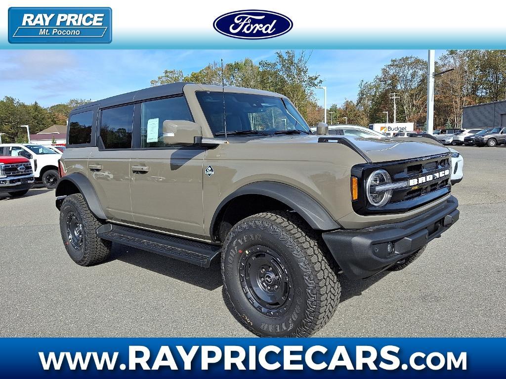 new 2025 Ford Bronco car, priced at $60,845