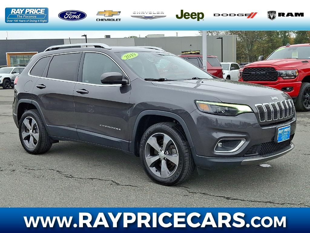 used 2019 Jeep Cherokee car, priced at $17,983