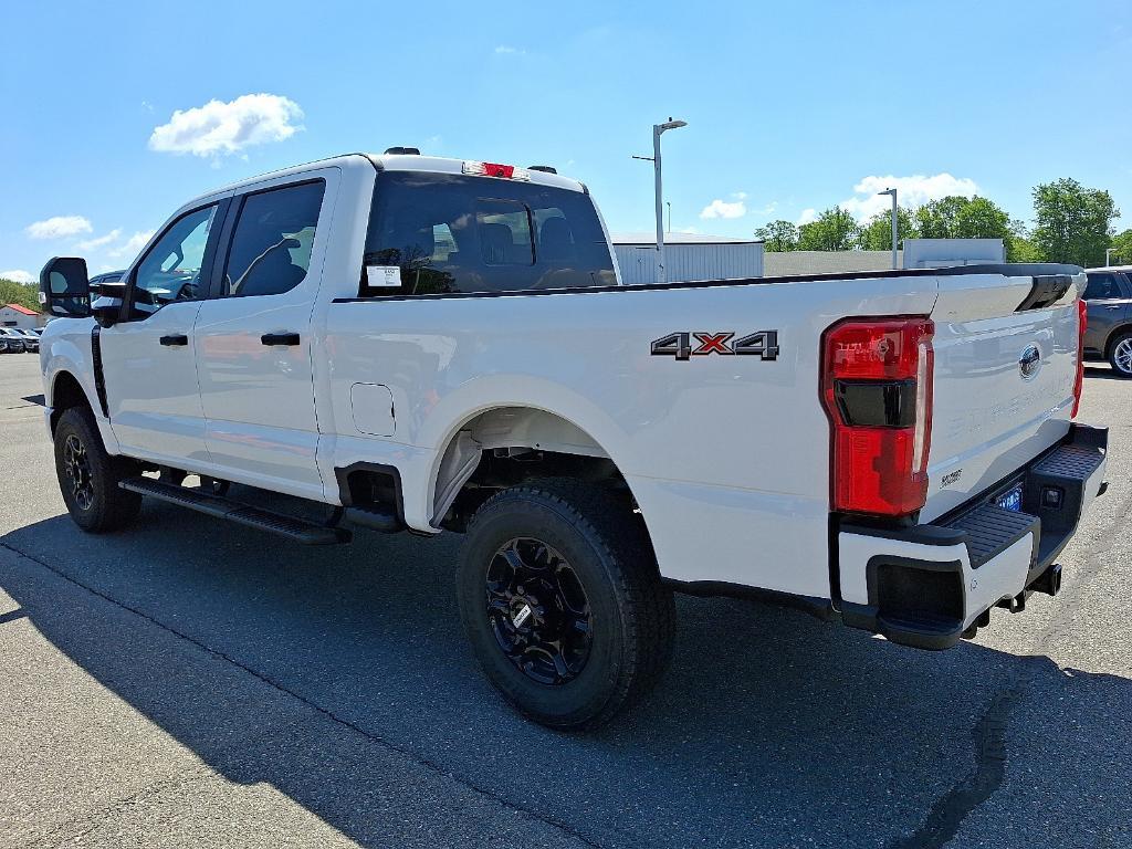 new 2025 Ford F-250 car, priced at $57,956