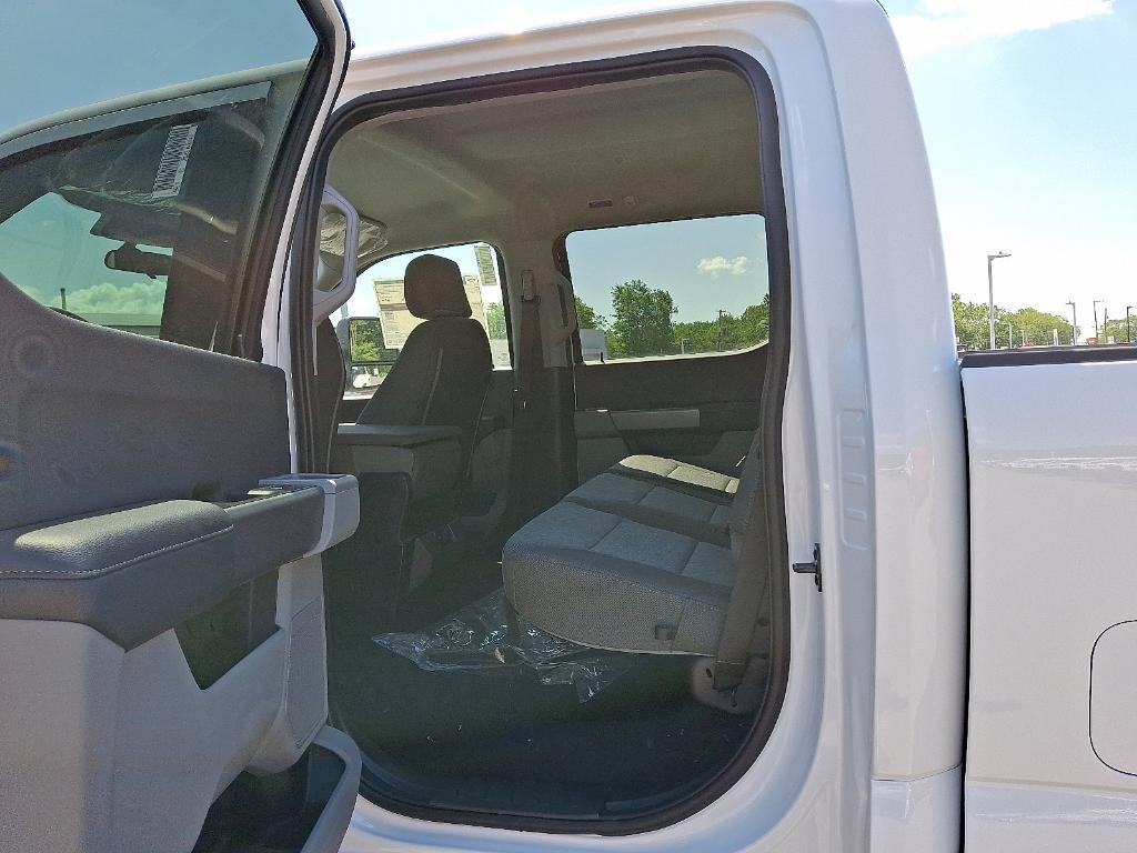 new 2025 Ford F-250 car, priced at $57,956
