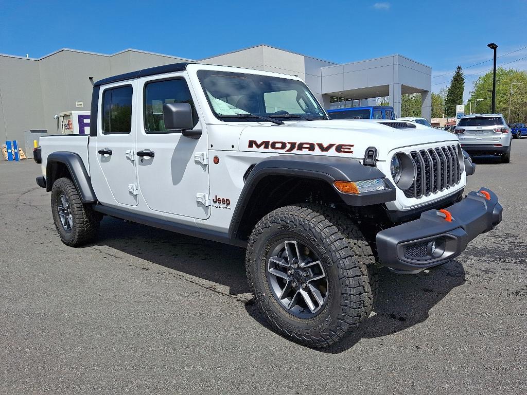 new 2025 Jeep Gladiator car, priced at $56,818