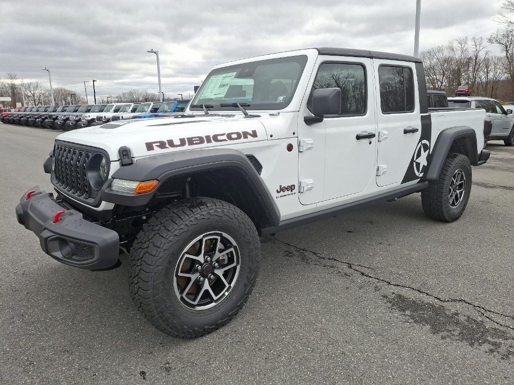 new 2025 Jeep Gladiator car, priced at $57,659