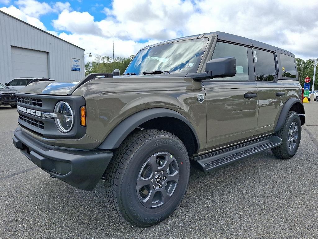 new 2025 Ford Bronco car, priced at $47,189