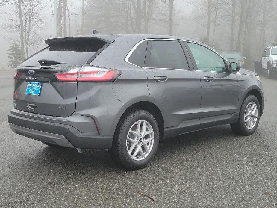 new 2024 Ford Edge car, priced at $40,547