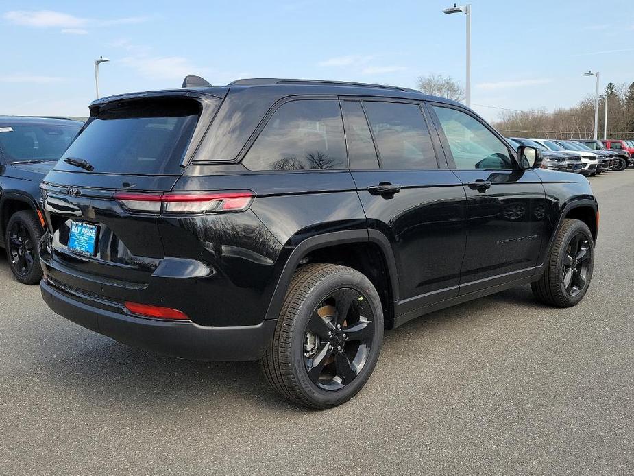 new 2024 Jeep Grand Cherokee car, priced at $53,023