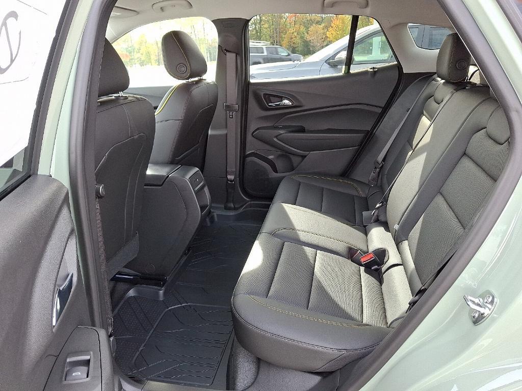 new 2025 Chevrolet Trax car, priced at $27,210