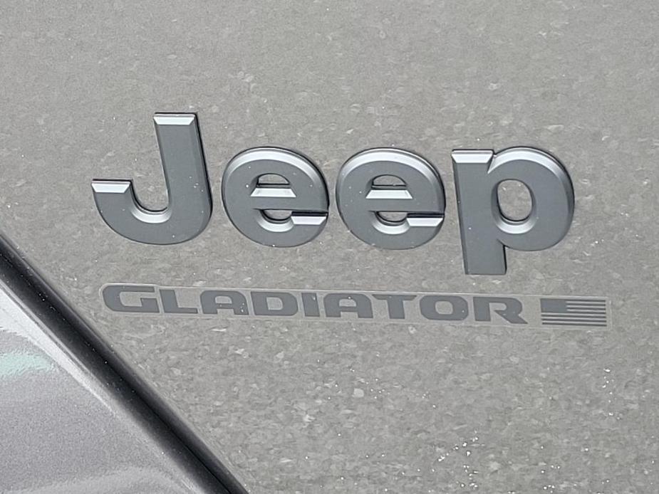 new 2024 Jeep Gladiator car, priced at $52,834