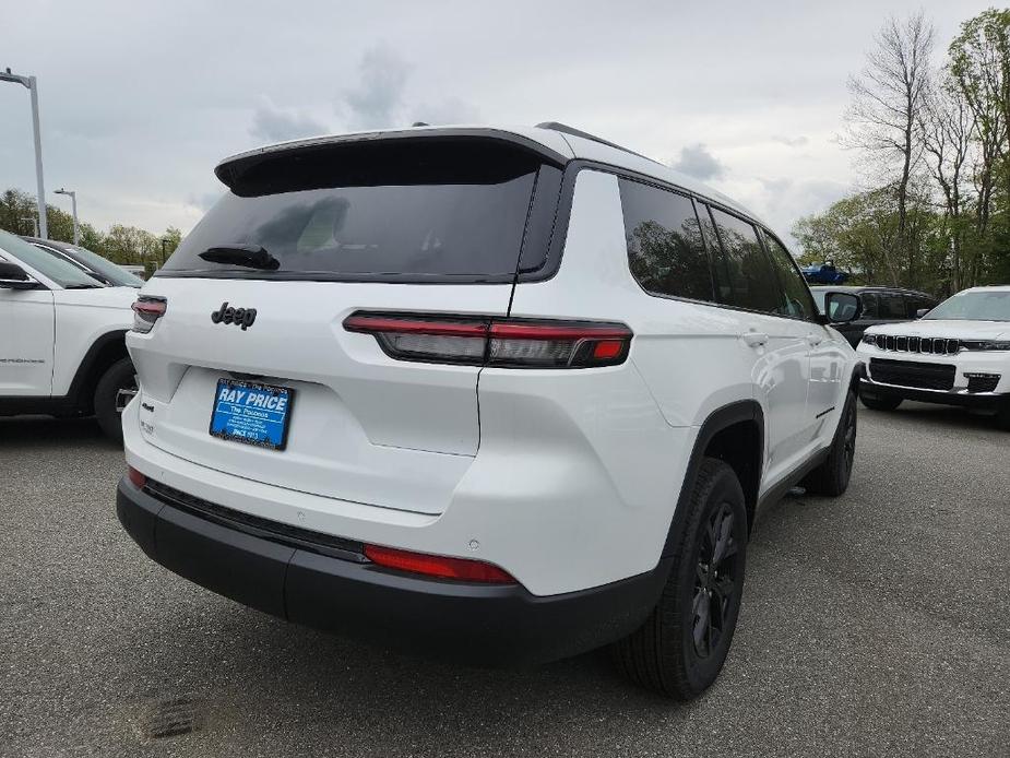 new 2024 Jeep Grand Cherokee L car, priced at $47,022