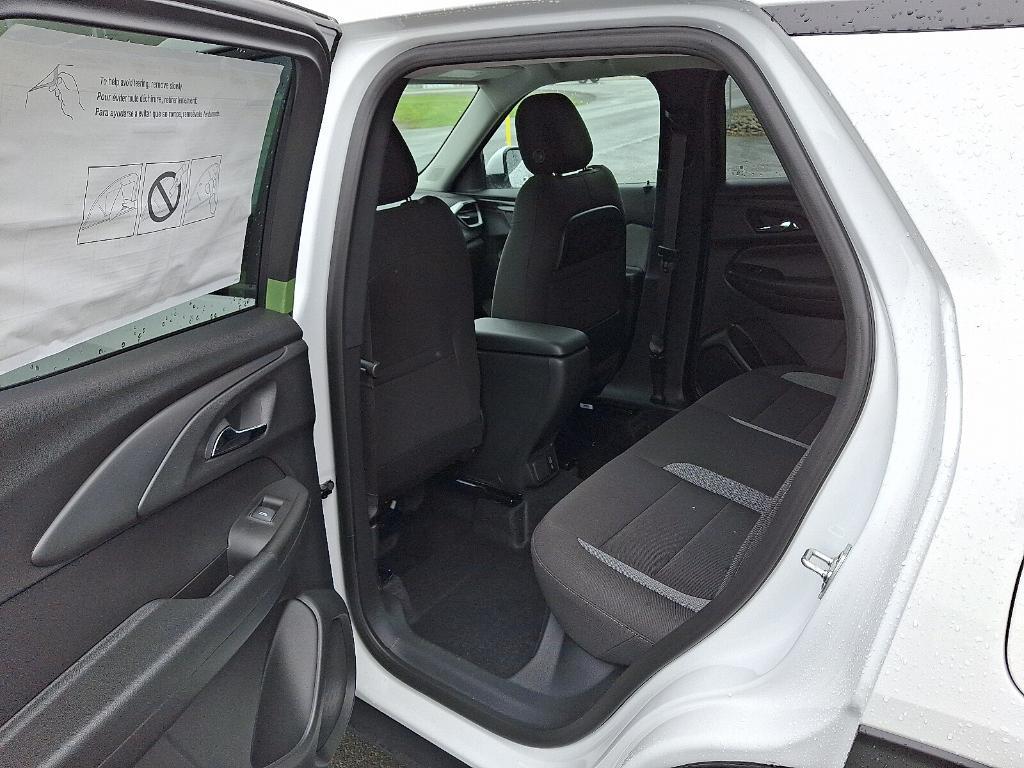 new 2025 Chevrolet TrailBlazer car, priced at $30,220