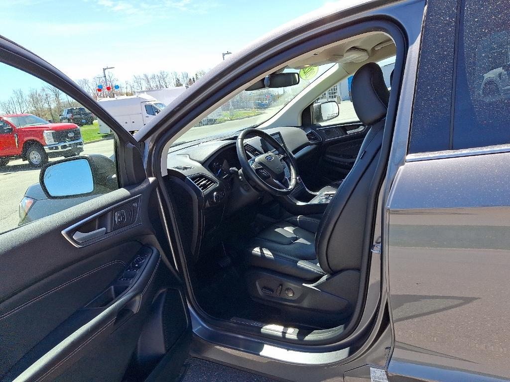 used 2022 Ford Edge car, priced at $26,577