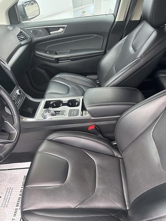 used 2022 Ford Edge car, priced at $28,689