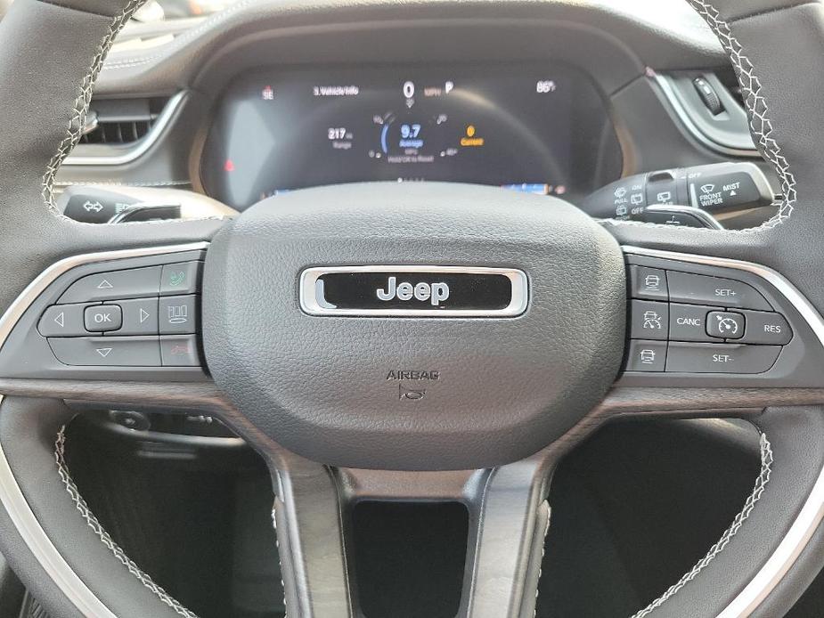 new 2024 Jeep Grand Cherokee L car, priced at $52,293