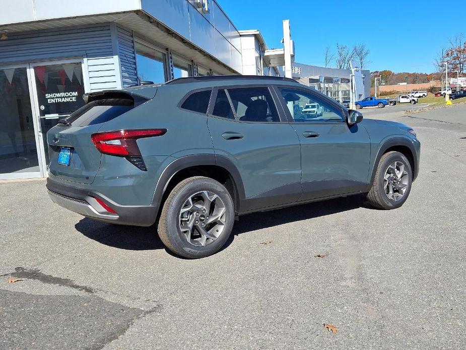 new 2025 Chevrolet Trax car, priced at $25,849