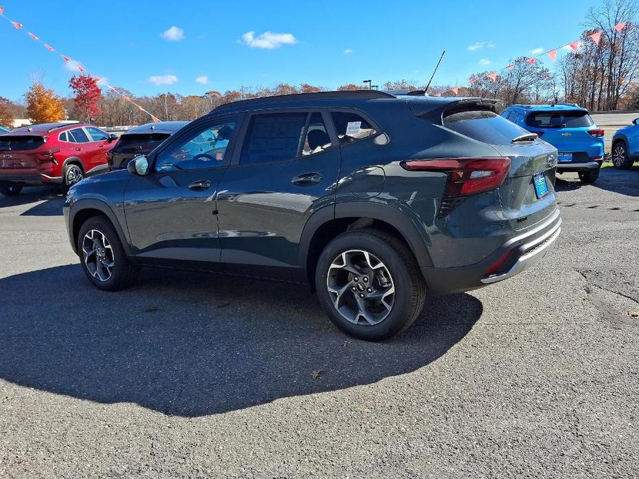 new 2025 Chevrolet Trax car, priced at $25,849