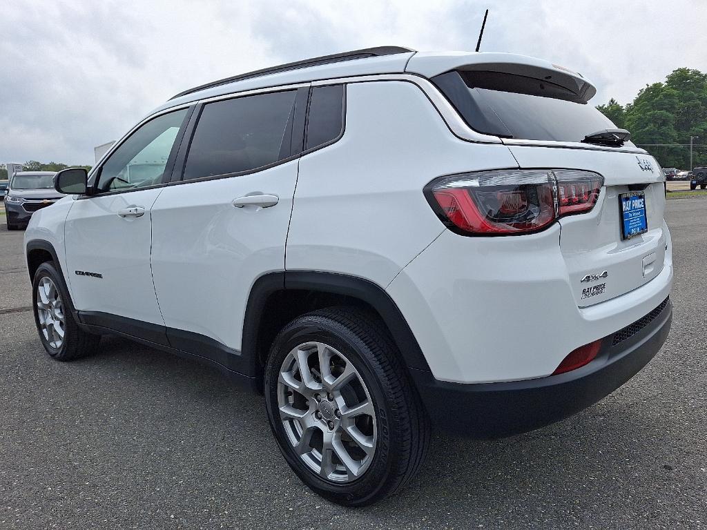 used 2022 Jeep Compass car, priced at $22,644