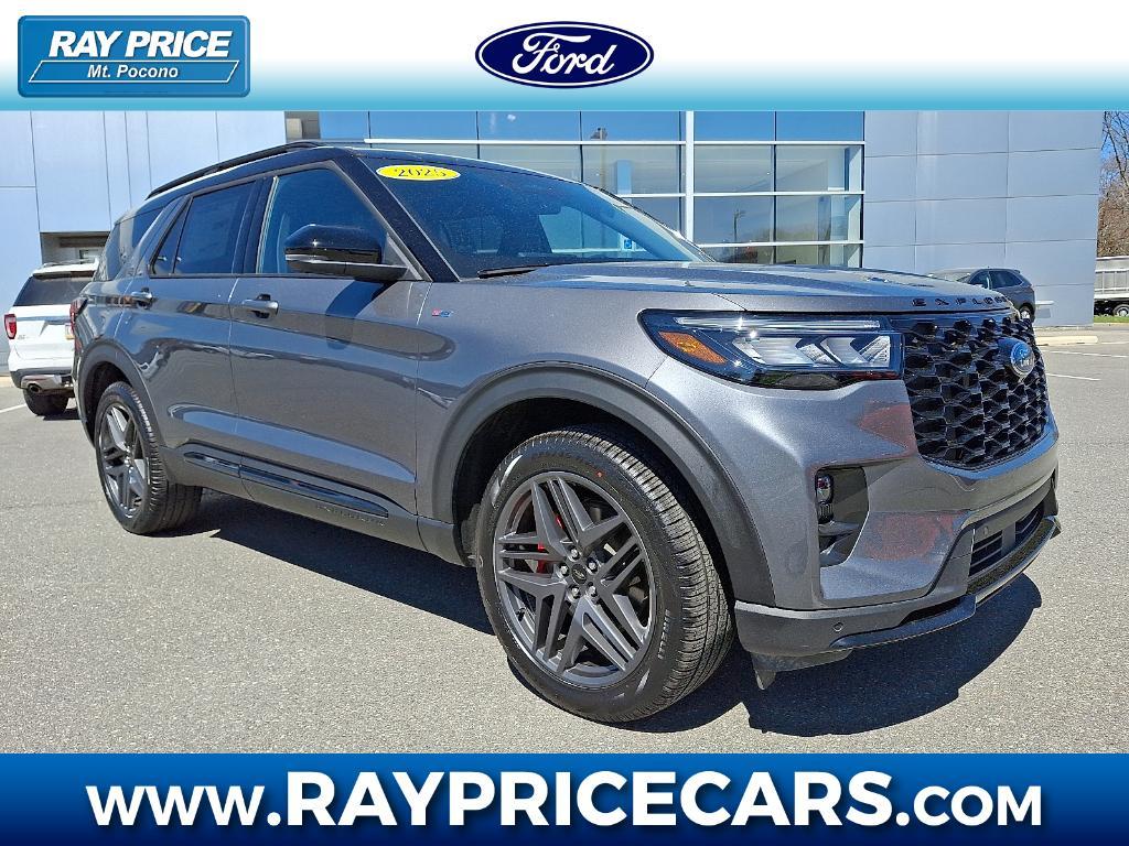 new 2025 Ford Explorer car, priced at $51,492