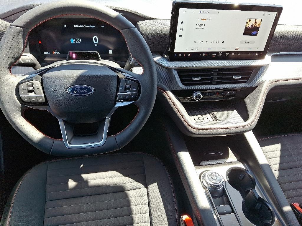 new 2025 Ford Explorer car, priced at $51,492