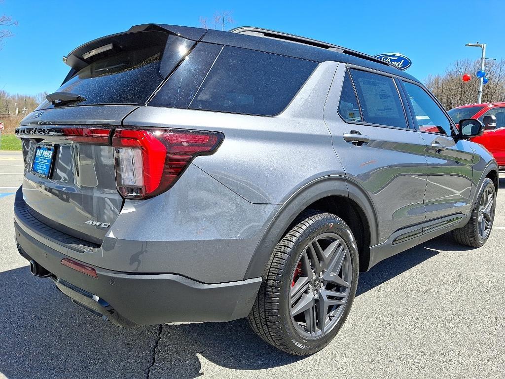 new 2025 Ford Explorer car, priced at $51,492