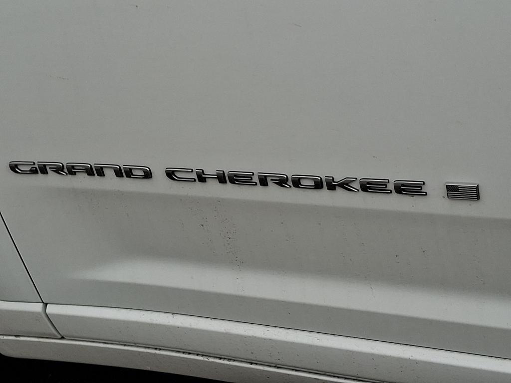new 2025 Jeep Grand Cherokee car, priced at $61,650
