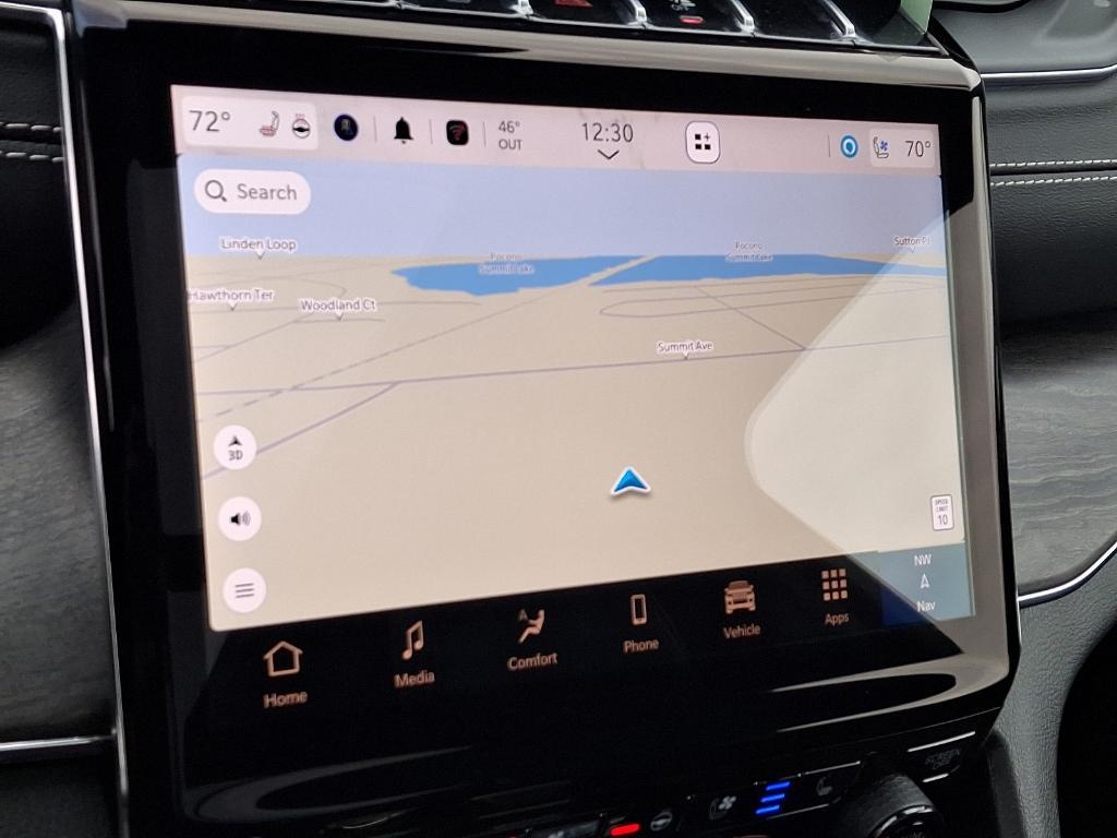 new 2025 Jeep Grand Cherokee car, priced at $61,650