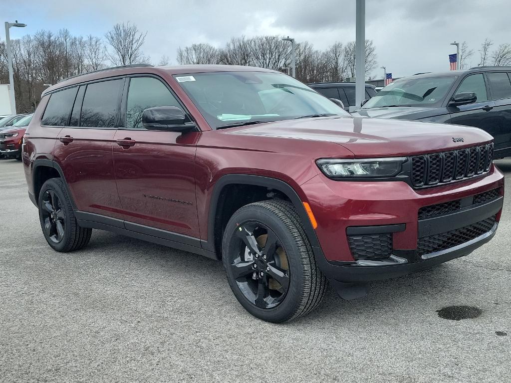 new 2024 Jeep Grand Cherokee L car, priced at $48,967