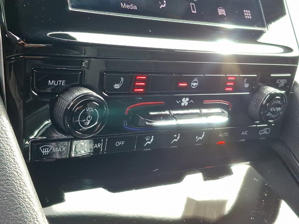 new 2025 Jeep Grand Cherokee car, priced at $41,346