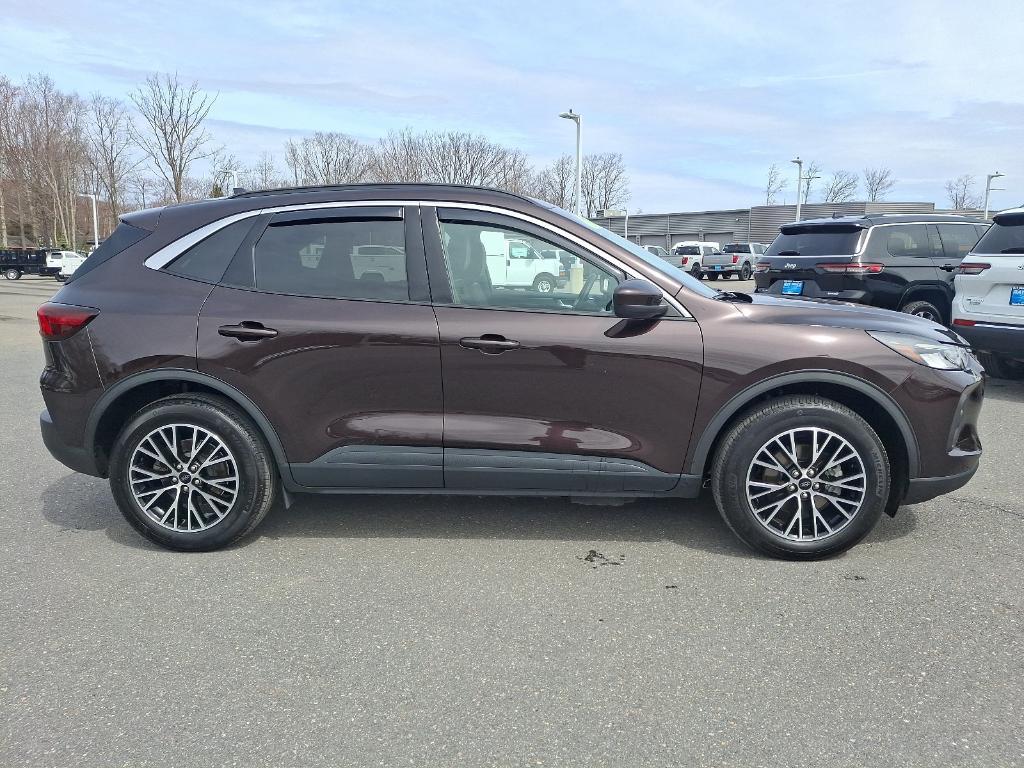 used 2023 Ford Escape car, priced at $28,836