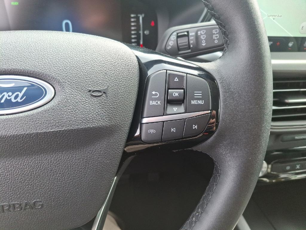 used 2023 Ford Escape car, priced at $27,936